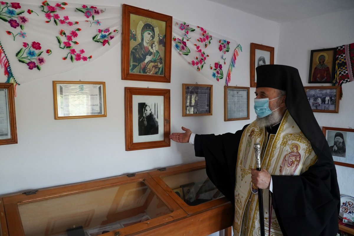 „O viaţă închinată total lui Dumnezeu şi aproapelui” 188873