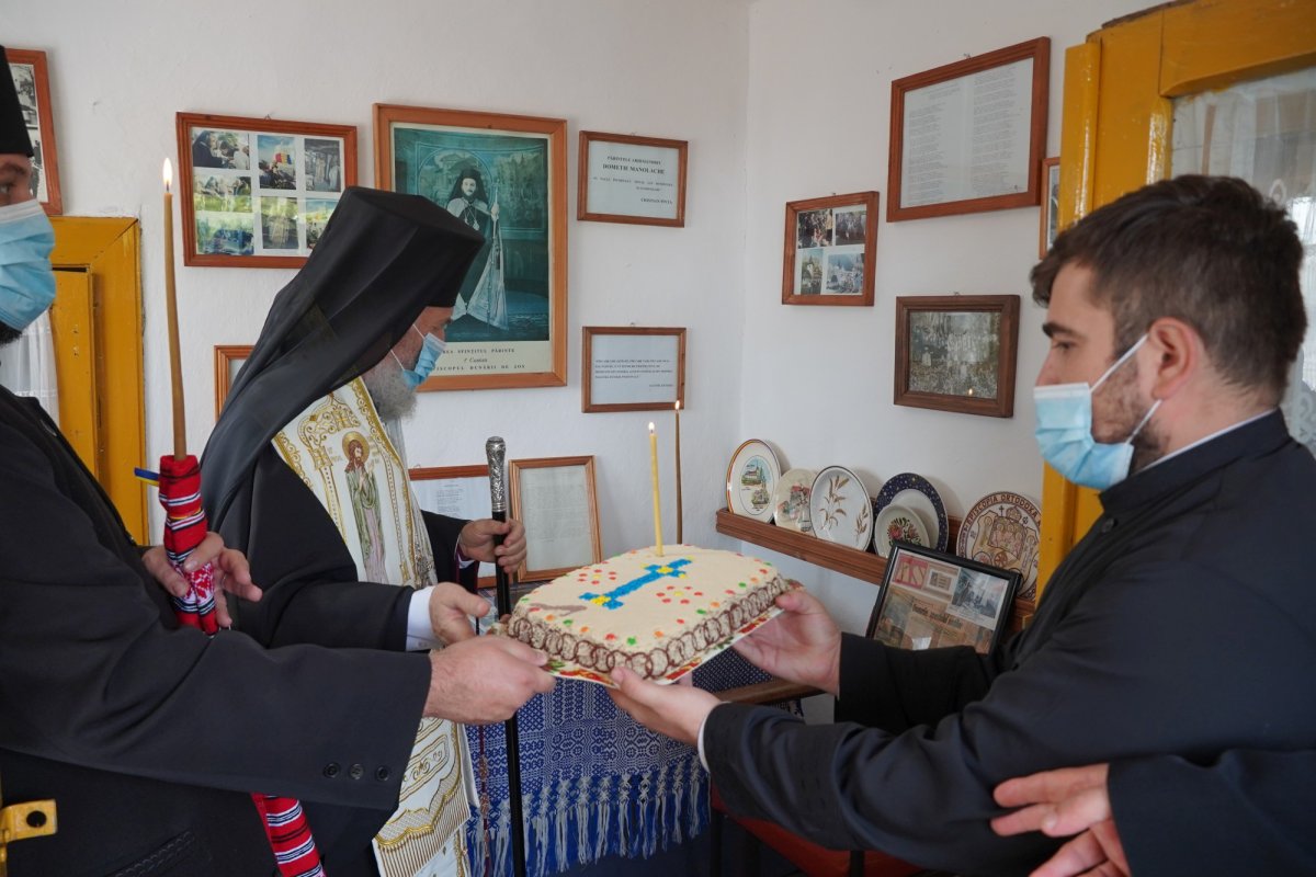 „O viaţă închinată total lui Dumnezeu şi aproapelui” 188874