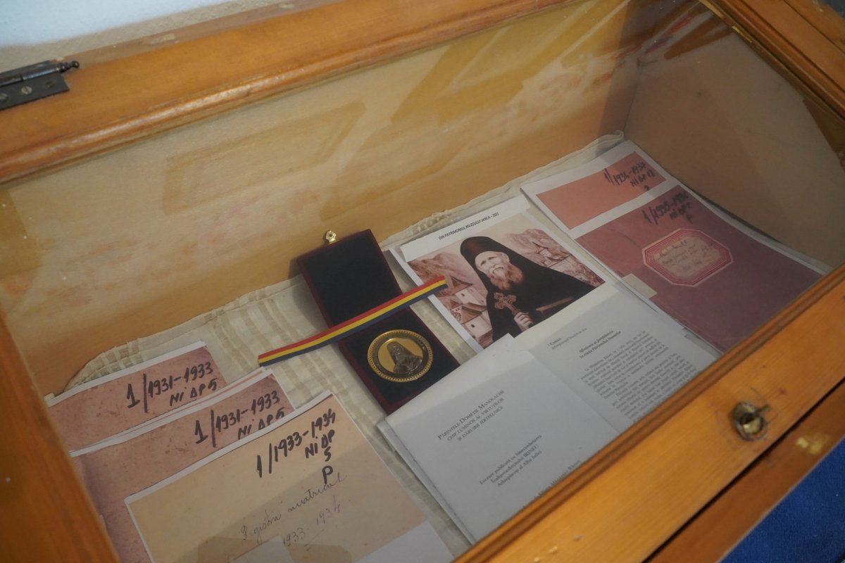 „O viaţă închinată total lui Dumnezeu şi aproapelui” 188880