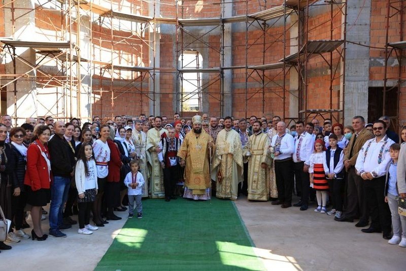 Românii din diasporă au fost binecuvântați de ierarhii lor 189064