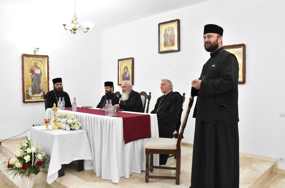 Consfătuirea profesorilor de religie din judeţul Bistrița-Năsăud 189095