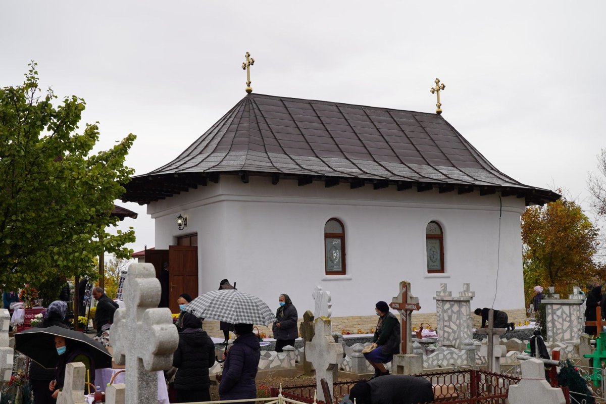 Sfinţirea capelei din cimitirul vechi al Parohiei Frumuşiţa 189630