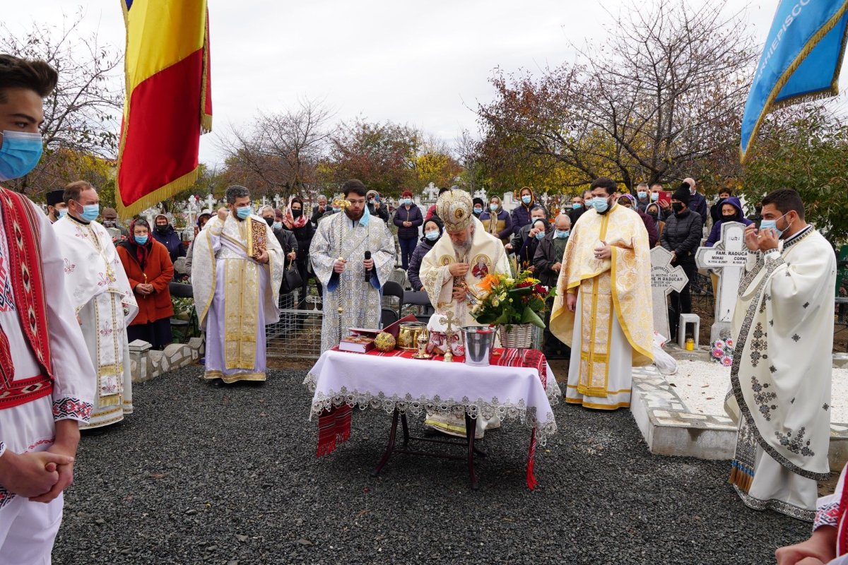Sfinţirea capelei din cimitirul vechi al Parohiei Frumuşiţa 189632