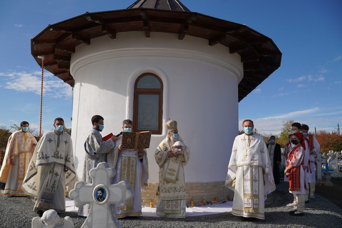 Sfinţirea capelei din cimitirul vechi al Parohiei Frumuşiţa 189636