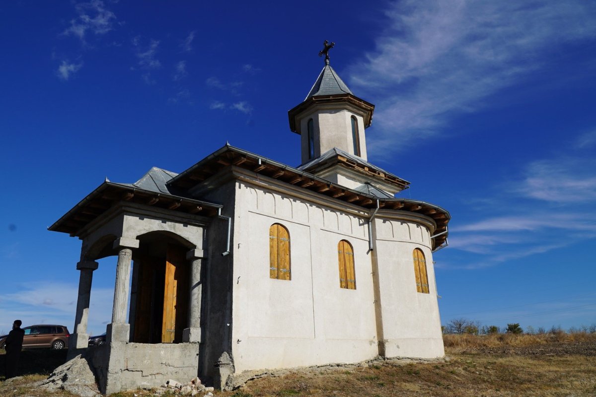 Sfinţirea capelei din cimitirul vechi al Parohiei Frumuşiţa 189650