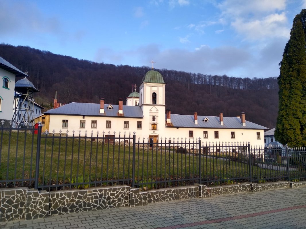 Mănăstirea Frăsinei, darul Maicii Domnului 189430