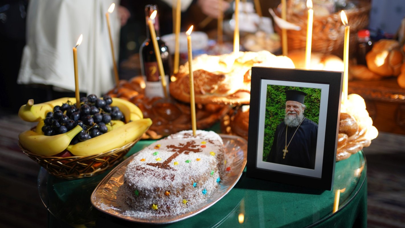 Părintele protosinghel David Oprea pomenit la parastasul de 40 de zile 190480