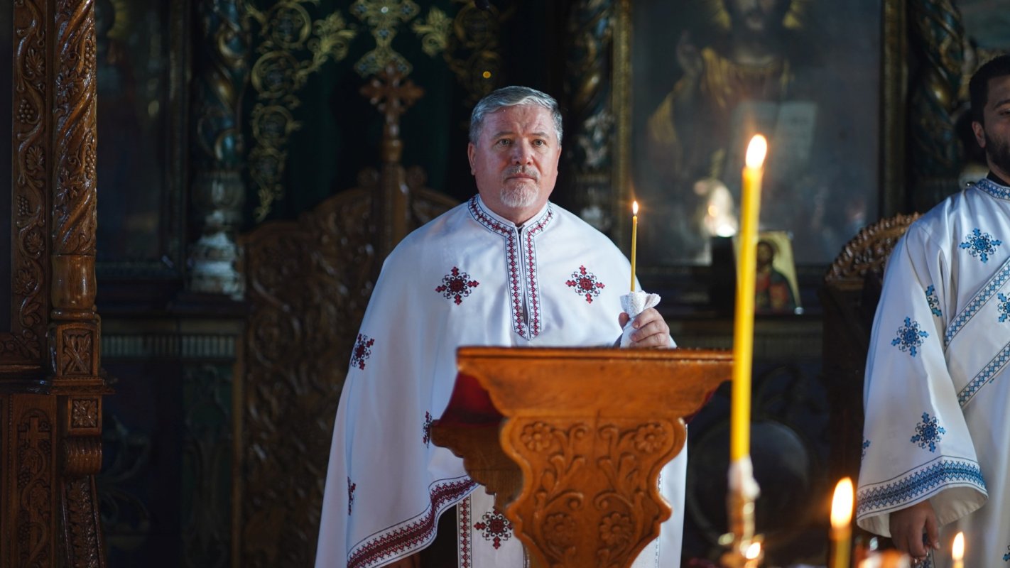 Părintele protosinghel David Oprea pomenit la parastasul de 40 de zile 190487
