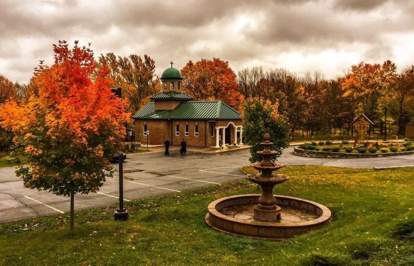 Casa Sfântului Cuvios Dimitrie cel Nou de peste Ocean 190575