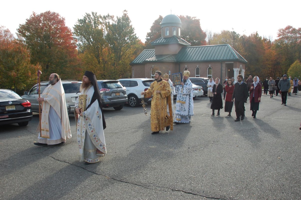 Casa Sfântului Cuvios Dimitrie cel Nou de peste Ocean 190577