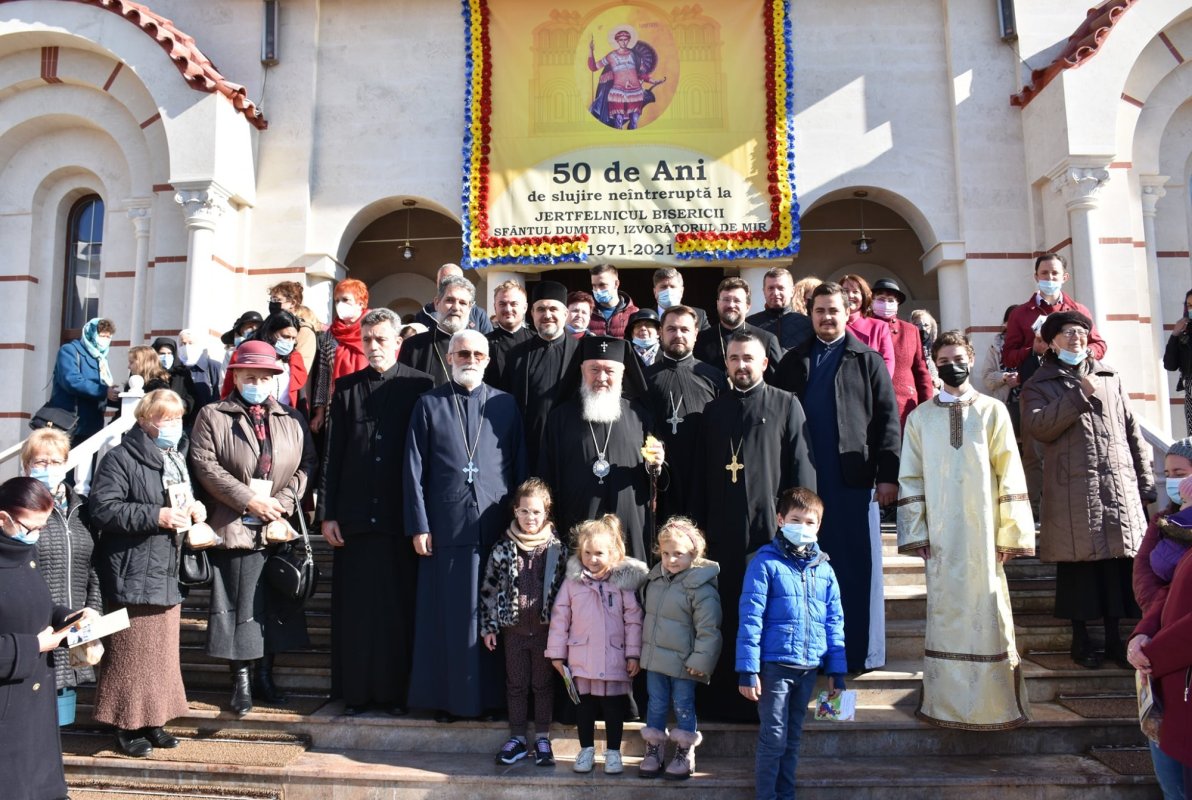  Hramul Parohiei „Sfântul Mare Mucenic Dimitrie” din cartierul clujean Gheorgheni 190614