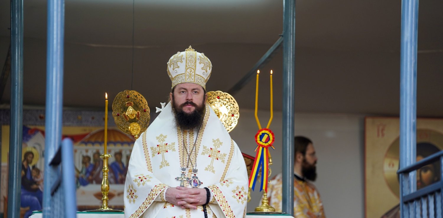 Sărbătoarea Sfântului Cuvios Dimitrie la Catedrala Arhiepiscopală din Suceava 190761