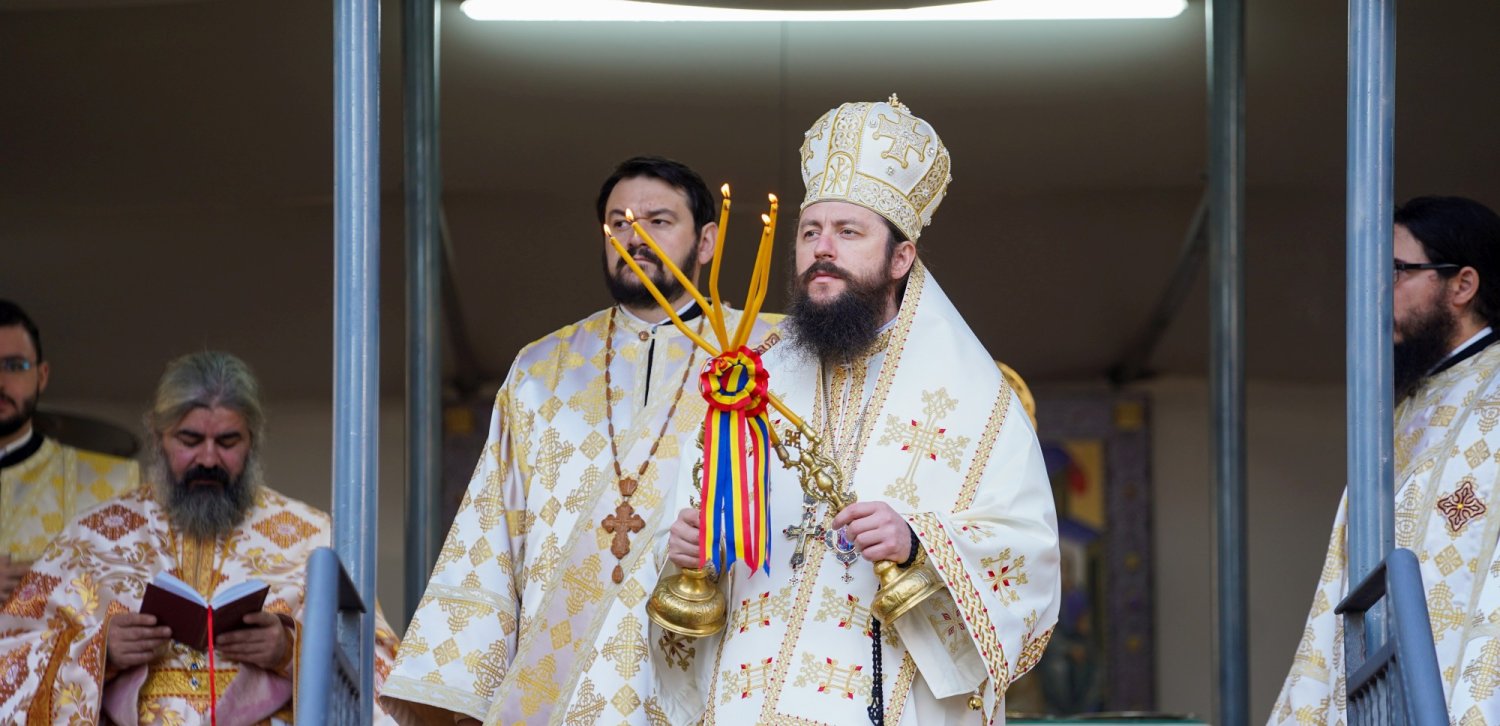 Sărbătoarea Sfântului Cuvios Dimitrie la Catedrala Arhiepiscopală din Suceava 190764