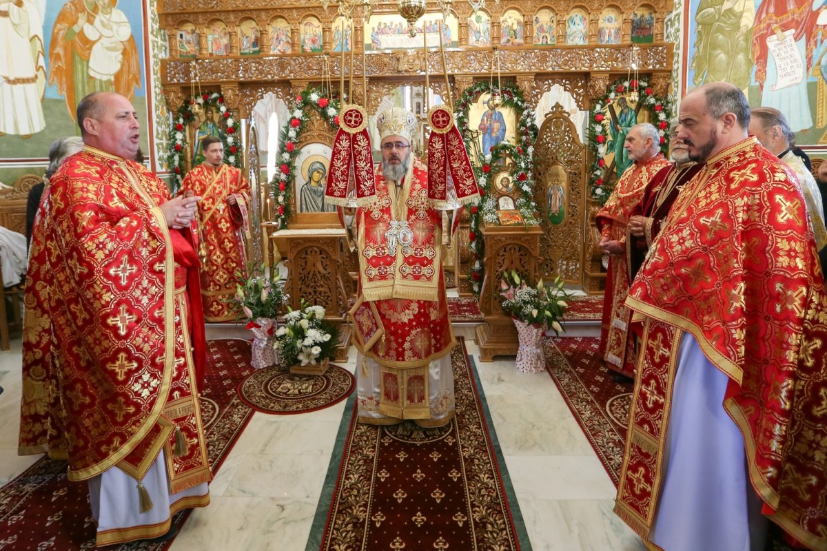 Târnosirea bisericii Schitului Bozioru din județul Buzău 190758