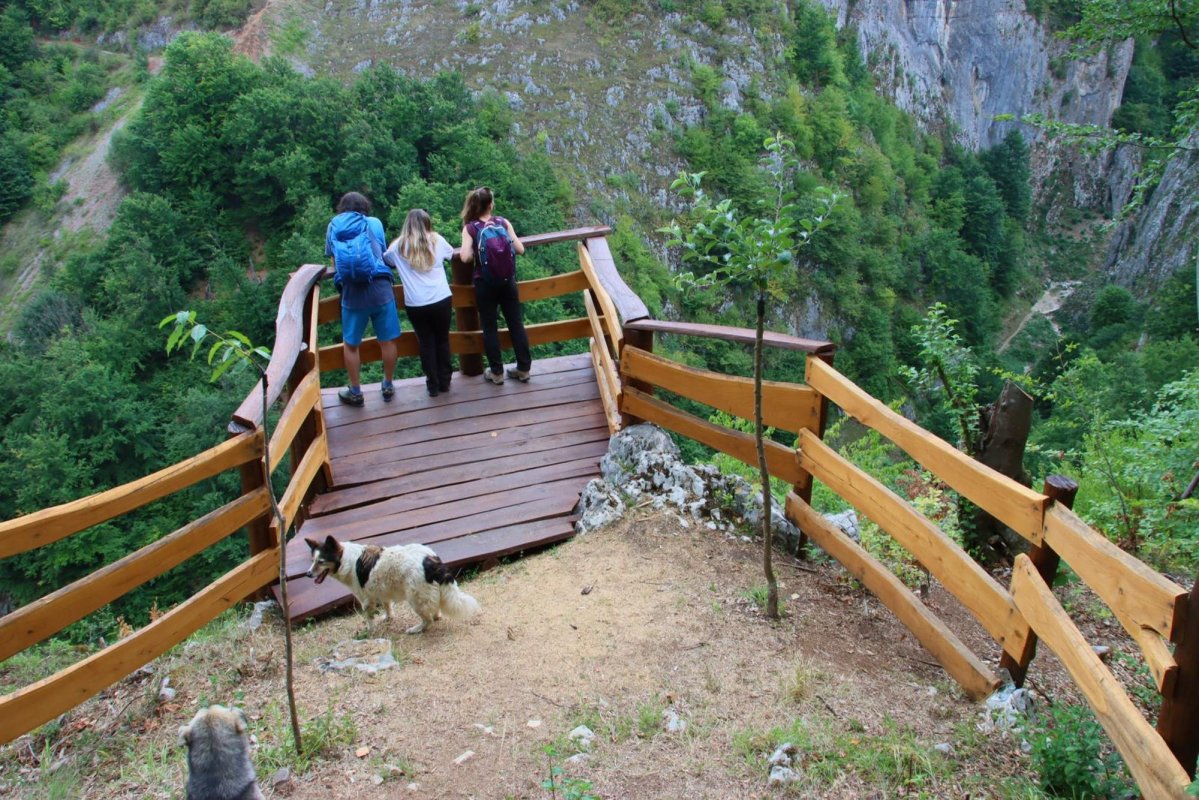 Trasee ecoturistice în Piatra Craiului 190602