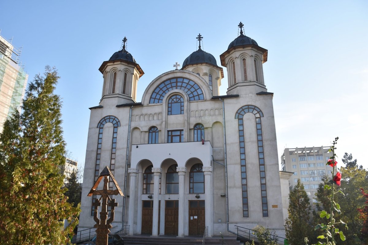 Hram la singura biserică clujeană pusă sub ocrotirea Sfântului Dimitrie cel Nou 190931