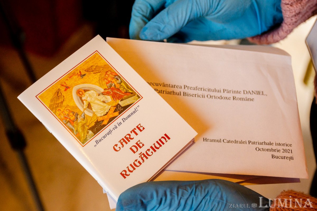 Daruri binecuvântate pentru credincioșii prezenți pe Colina Bucuriei la sărbătoarea Sfântului Cuvios Dimitrie cel Nou, Ocrotitorul Bucureștilor (21-28 octombrie 2021) 191112