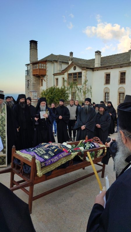 Un monah cărturar, evlavios și harnic. Părintele Gherasim Mariş (1979-2021) 191137