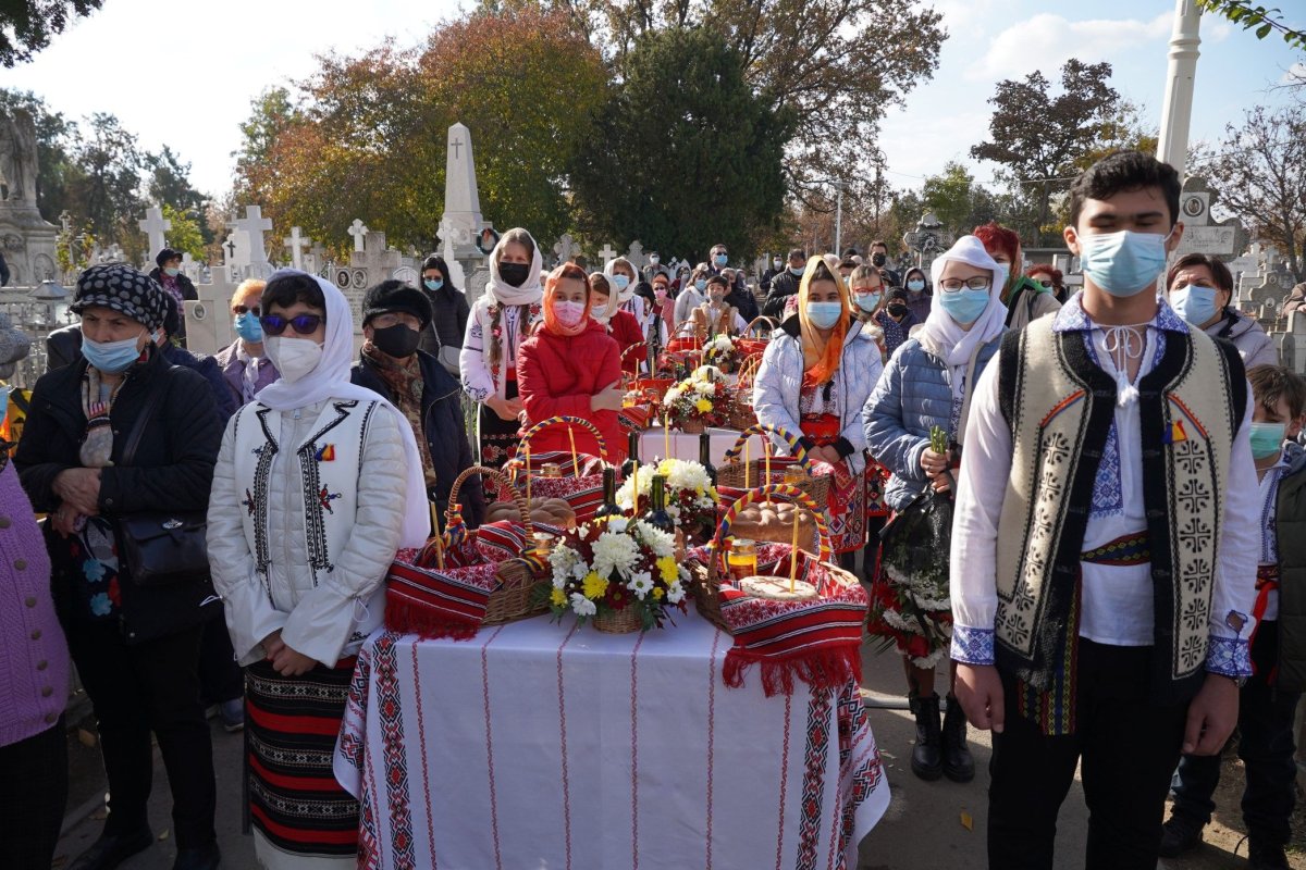 Capelă înnoită la Cimitirul „Sfinţii Împăraţi Constantin şi Elena” din orașul Brăila  191206