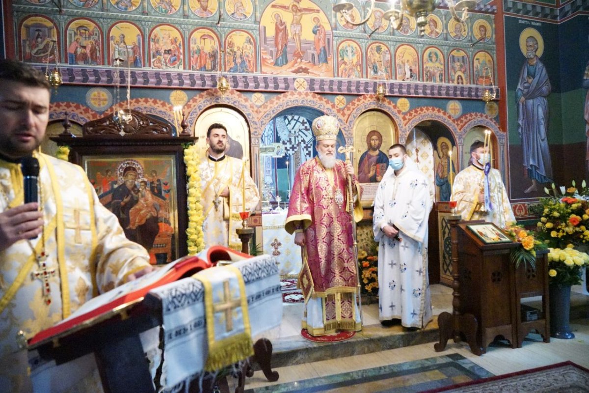 Hirotonii în biserica Parohiei Modelu din județul Călărași 191314