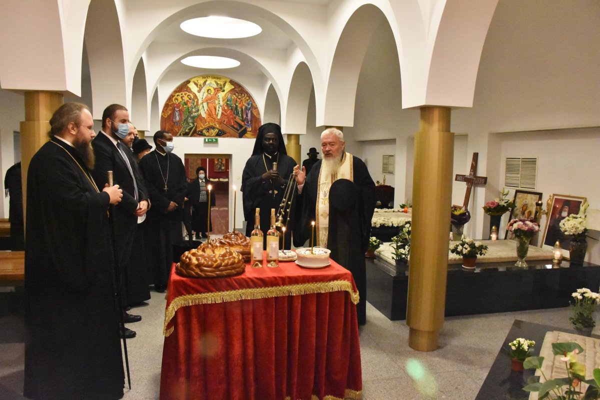 Înaltpreasfinţitul Mitropolit Andrei și Episcopul Neophytos din Kenya au slujit la Catedrala Mitropolitană clujeană 191392