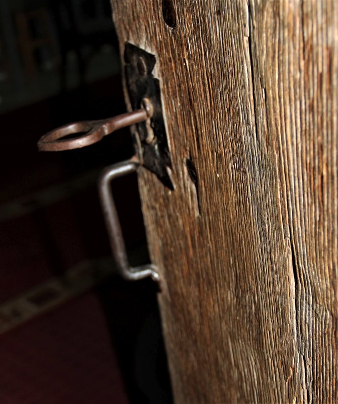 „Mai trăiesc şi pe aici oameni” 191323