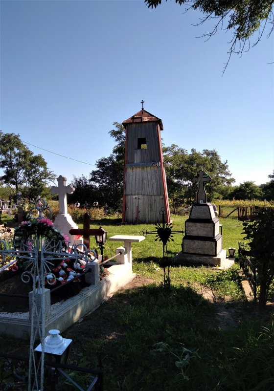 „Mai trăiesc şi pe aici oameni” 191324