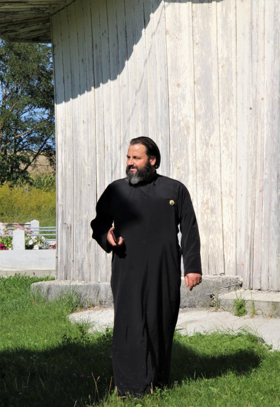 „Mai trăiesc şi pe aici oameni” 191340