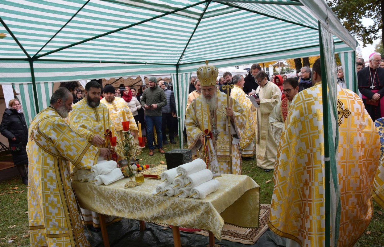 Punerea pietrei de temelie pentru o biserică din orașul austriac Klagenfurt 191354