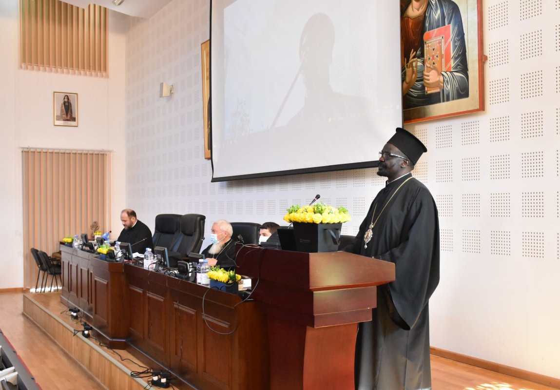 Simpozion internaţional la Cluj: „Pastorație și Duhovnicie în Diaspora Românească. Purtarea de grijă a celor adormiți în cultul și practica Bisericii Ortodoxe”  191408