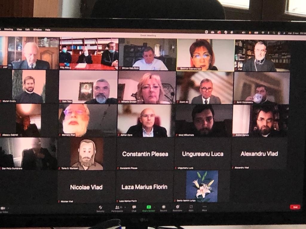 Simpozion internațional online „Medicină și Teologie” la Arad  191456