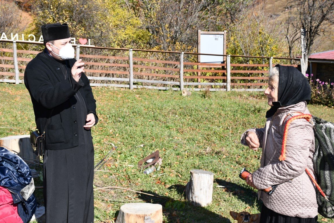 Ajutoare pentru nevoiaşii din două cătune din Munţii Cernei 191562