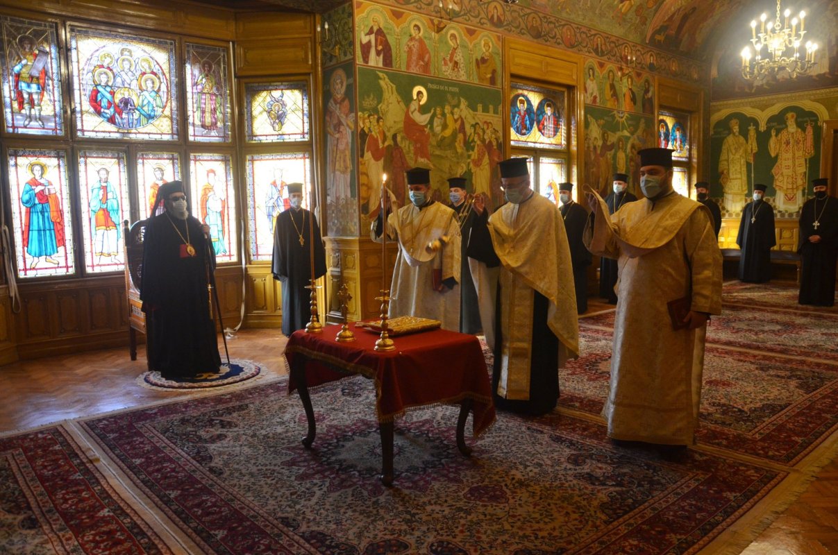 Aniversarea Preasfinţitului Părinte Episcop Sofronie 191645