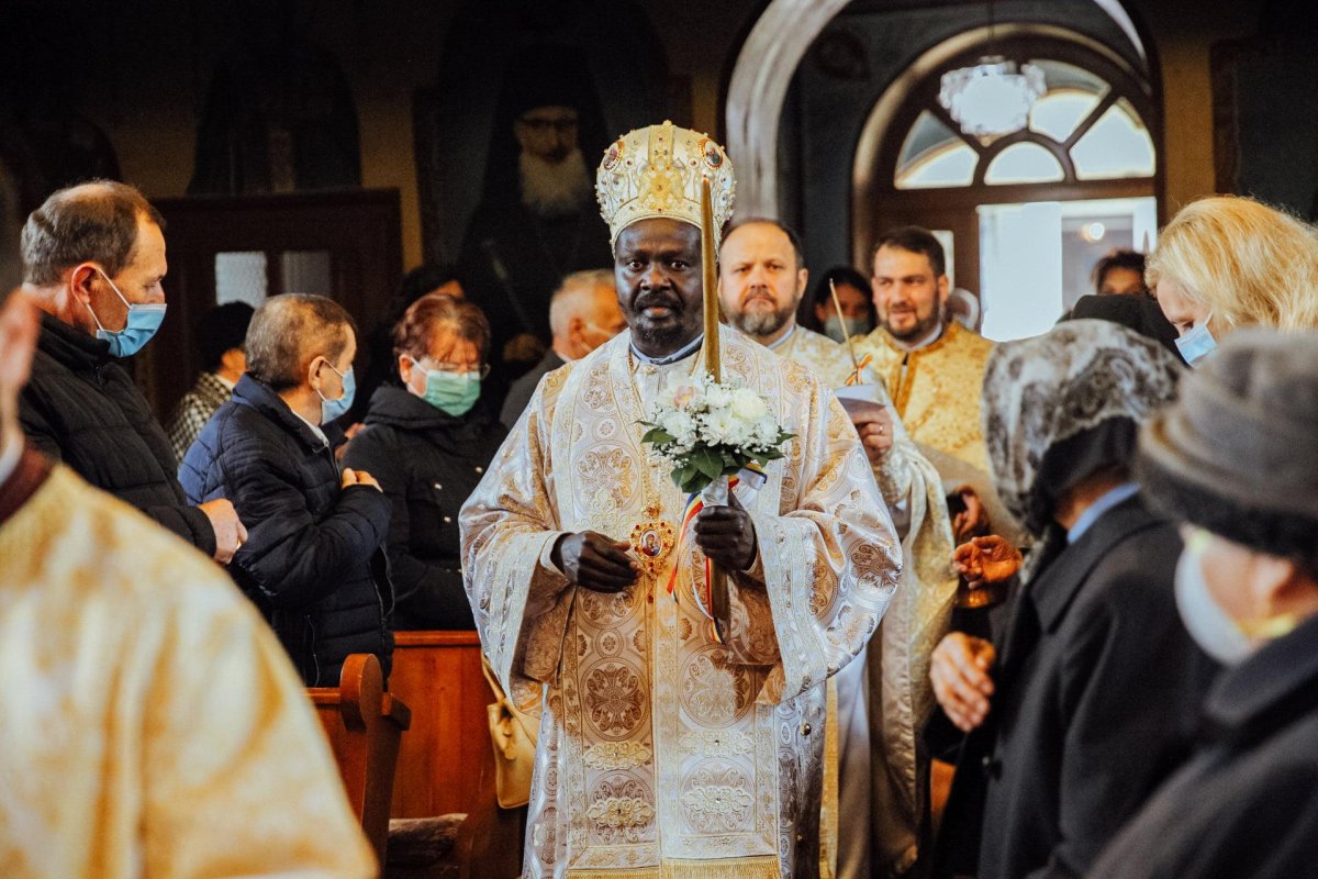 Oaspeţi din Africa la hramul și resfințirea bisericii din Băița, Cluj 191928