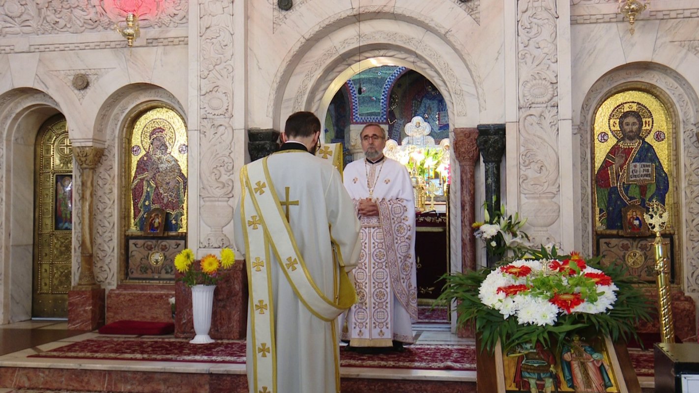 Hramul Parohiei Parcul Domenii-Cașin, Paraclis Patriarhal 192168