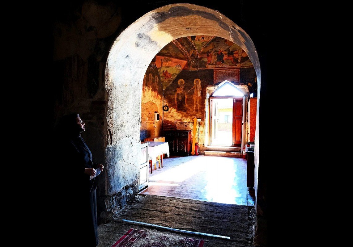 Luca 8, 1–3 (Femeile mironosițe - întâlnirea cu Hristos) 192099