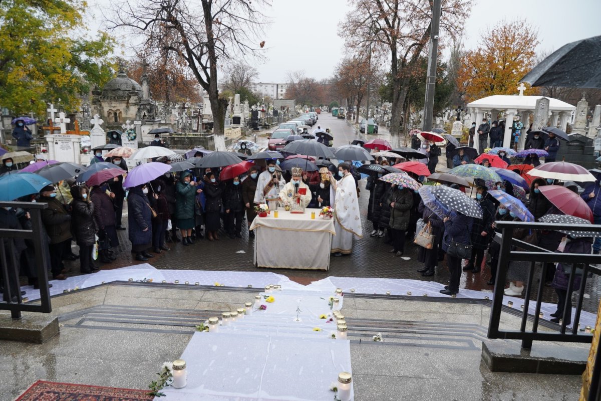 Sfinţirea bisericii cimitirului „Eternitatea” din municipiul Galaţi 192289