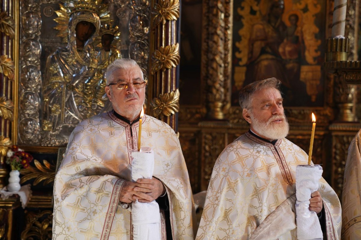 Profesorul Corneliu Oniscu a fost înmormântat la Iași 192347