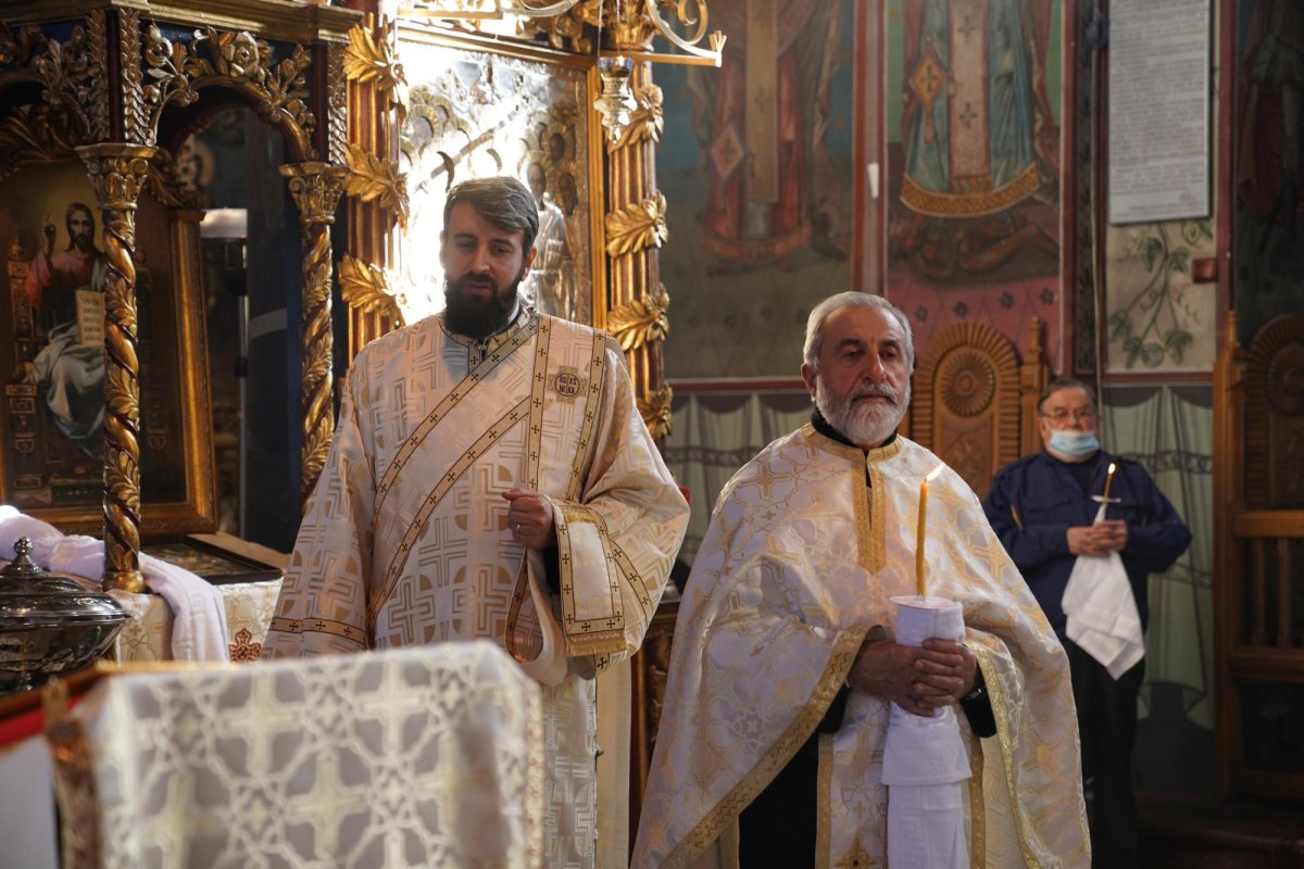 Profesorul Corneliu Oniscu a fost înmormântat la Iași 192348