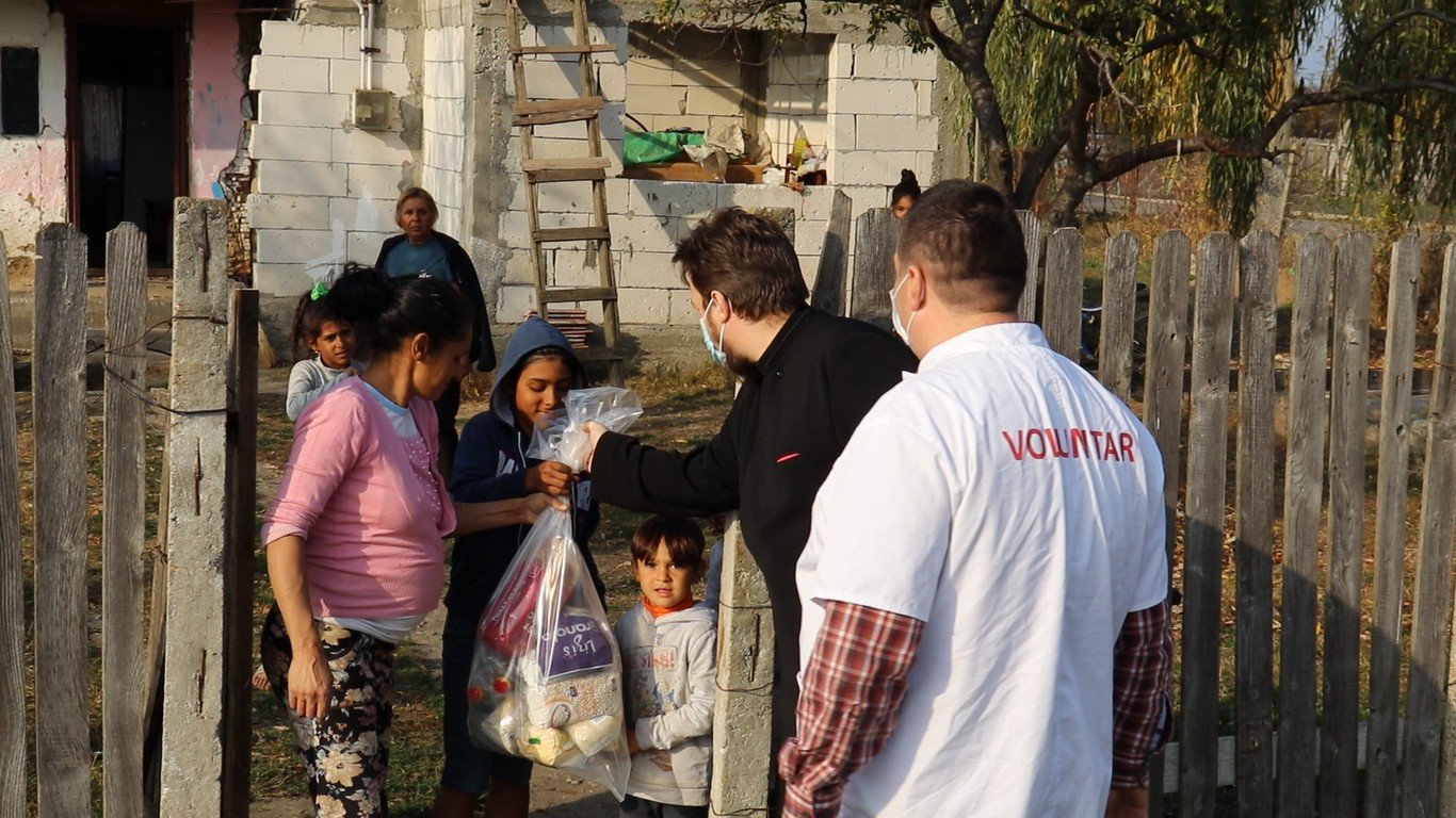 Campania „Implică-te! Împreună reușim mai mult!” a revenit în trei localități prahovene 192477