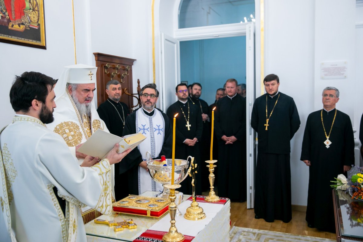 Facultatea de Teologie Ortodoxă din Bucureşti la ceas aniversar 192420