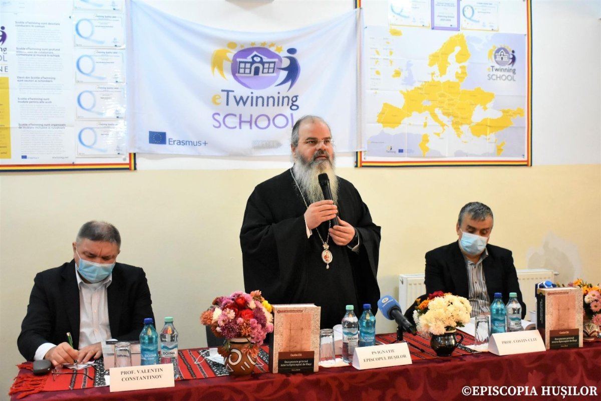 Lansare de carte în Episcopia Hușilor 192457