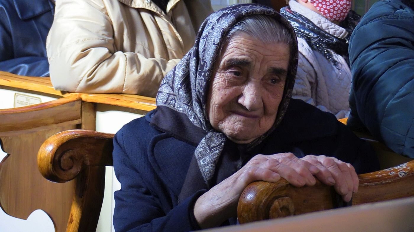 Slujire arhierească de hram la biserica din Chitighaz, Ungaria 192717