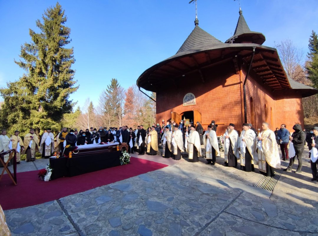 Preotul Nicu-George Manea (1970-2021), slujitor harnic al Bisericii și militar devotat în Armata Română 192927