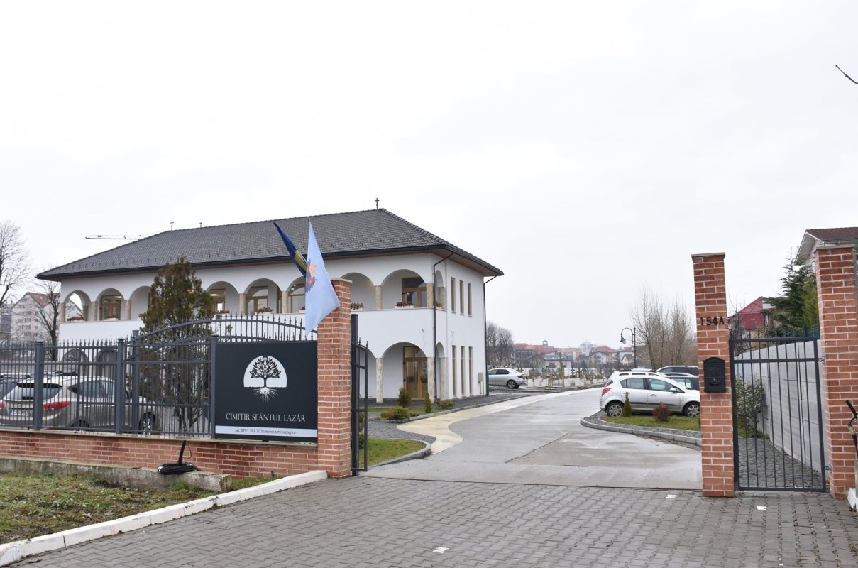 Mitropolitul Andrei a pus piatra de temelie pentru capela Cimitirului Eparhial „Sfântul Lazăr” din Cluj 193178