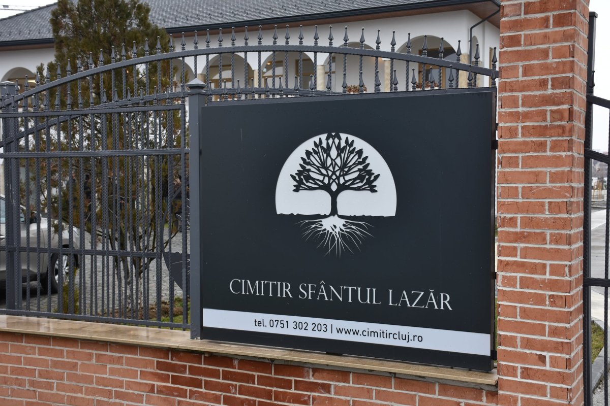 Mitropolitul Andrei a pus piatra de temelie pentru capela Cimitirului Eparhial „Sfântul Lazăr” din Cluj 193184