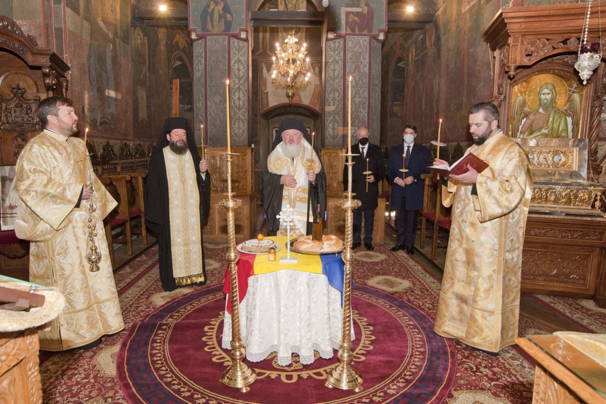 Pomenirea regelui Mihai la Mănăstirea Plumbuita din București 193130