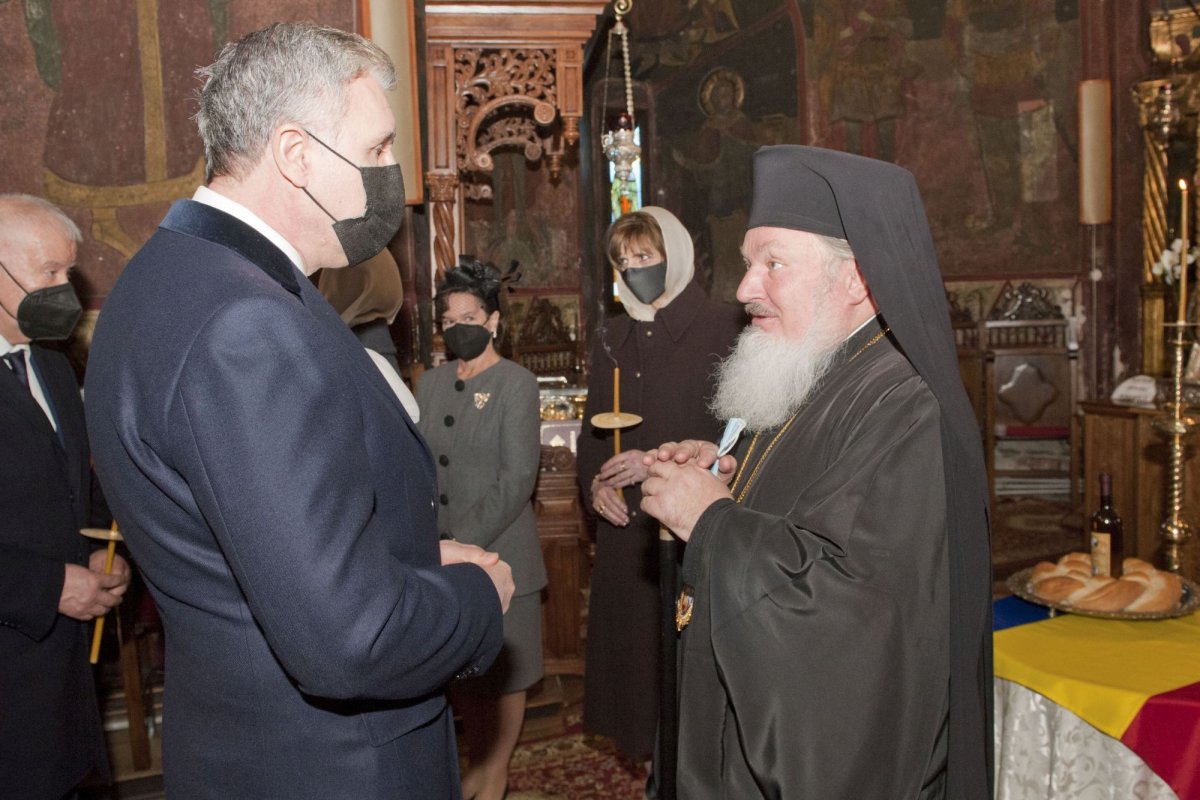 Pomenirea regelui Mihai la Mănăstirea Plumbuita din București 193150