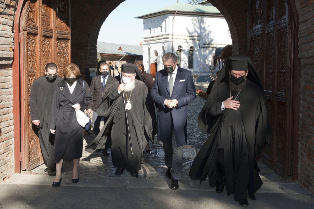 Pomenirea regelui Mihai la Mănăstirea Plumbuita din București 193162