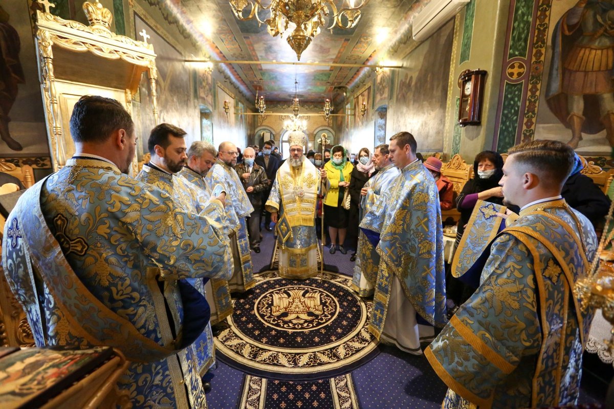 Biserica „Vovidenia”-Tăbăcari din Focșani și-a sărbătorit hramul 193390
